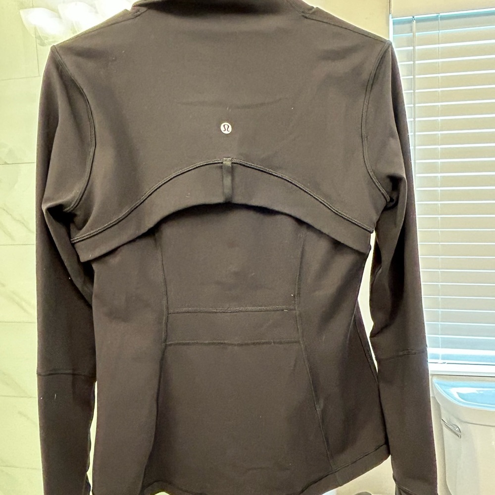 EUC - Lululemon Define Jacket Black sz. 8